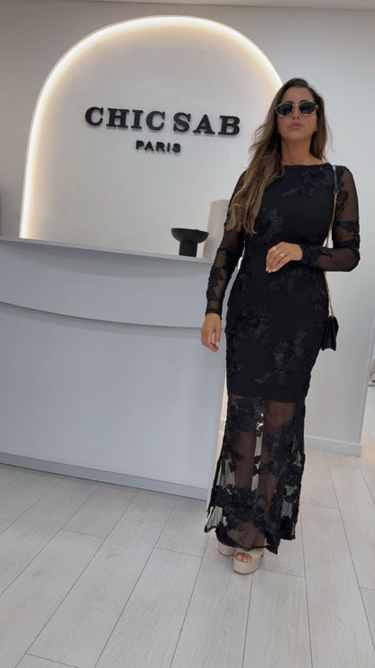 Robe a relief noir à fleur