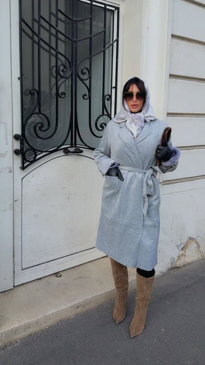 MANTEAU TRENCH  FEUTRÉ ÉLÉGANCE INTEMPORELLE ET CONFORT GRIS CLAIRE