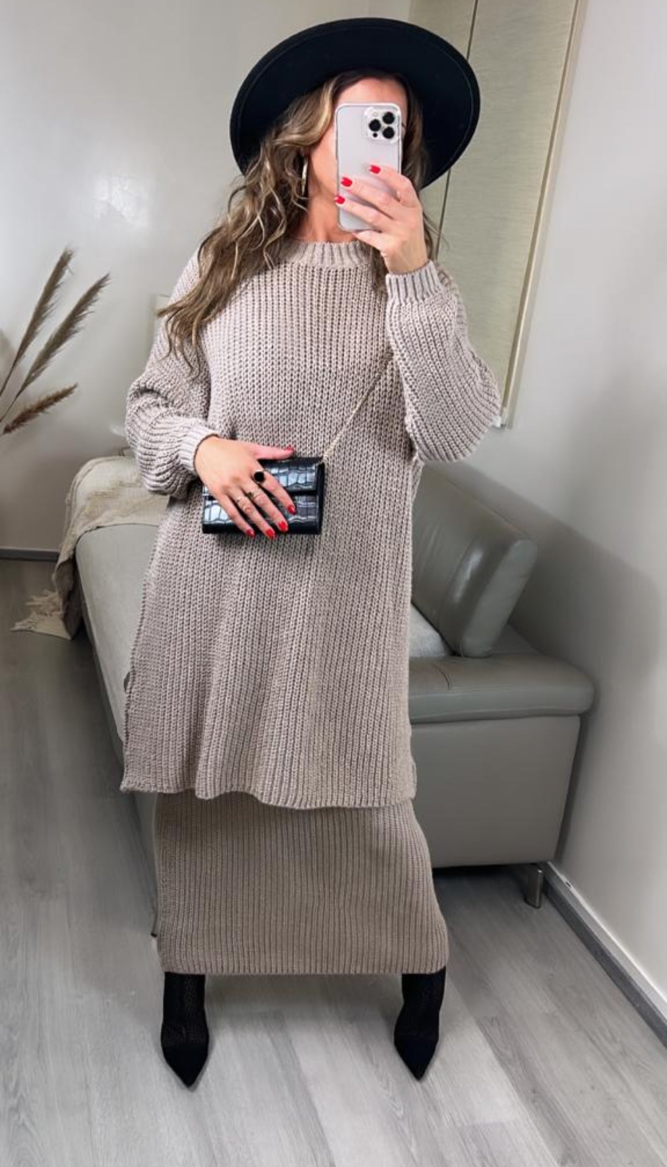 Ensemble en maille taup jupe + pull