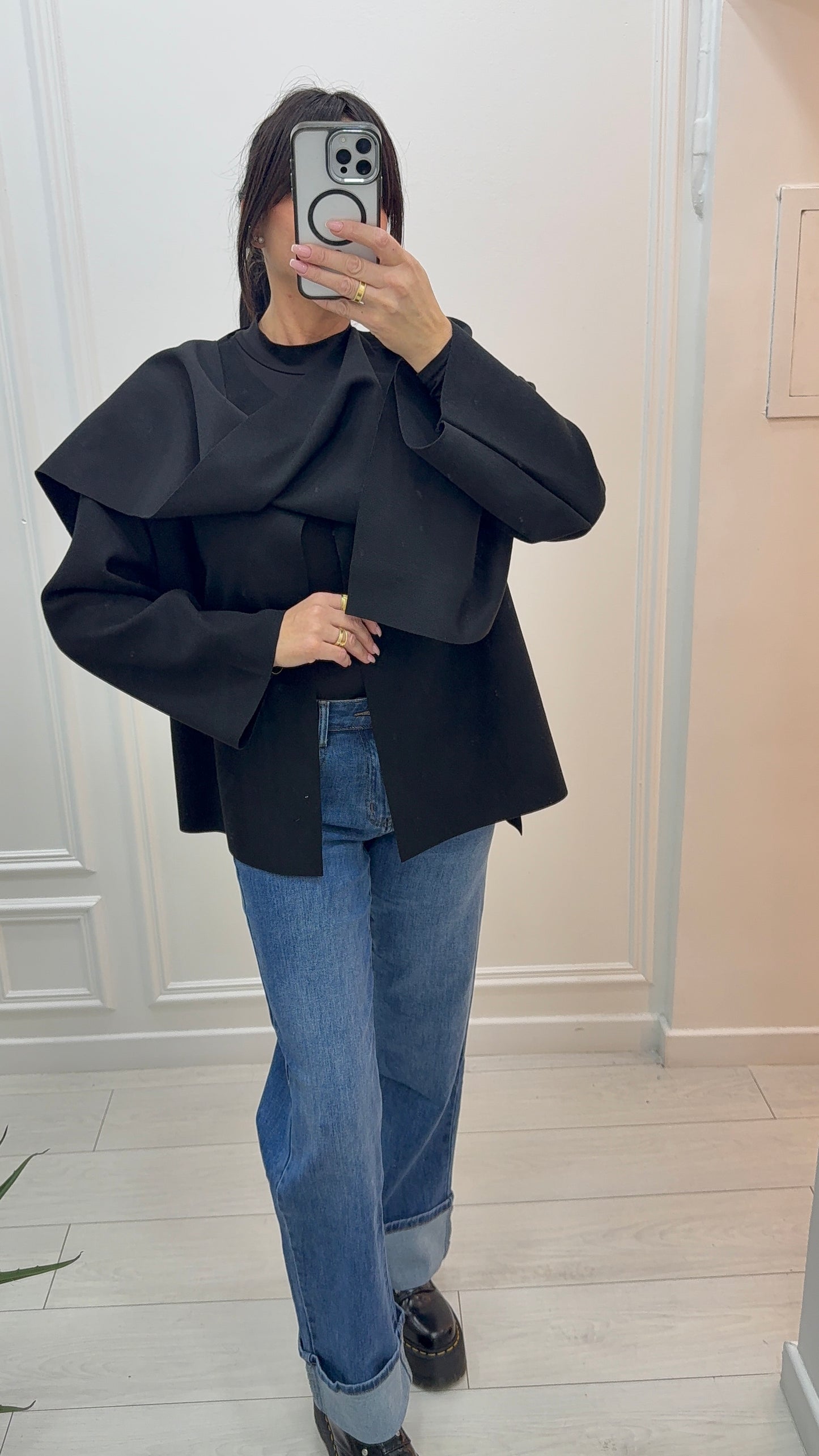 VESTE MANTEAU AVEC ÉCHARPE INTÉGRÉE