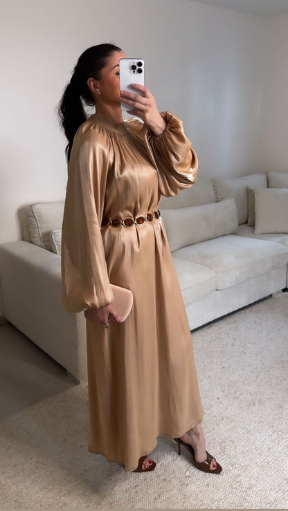 Robe irisée camel à col montant