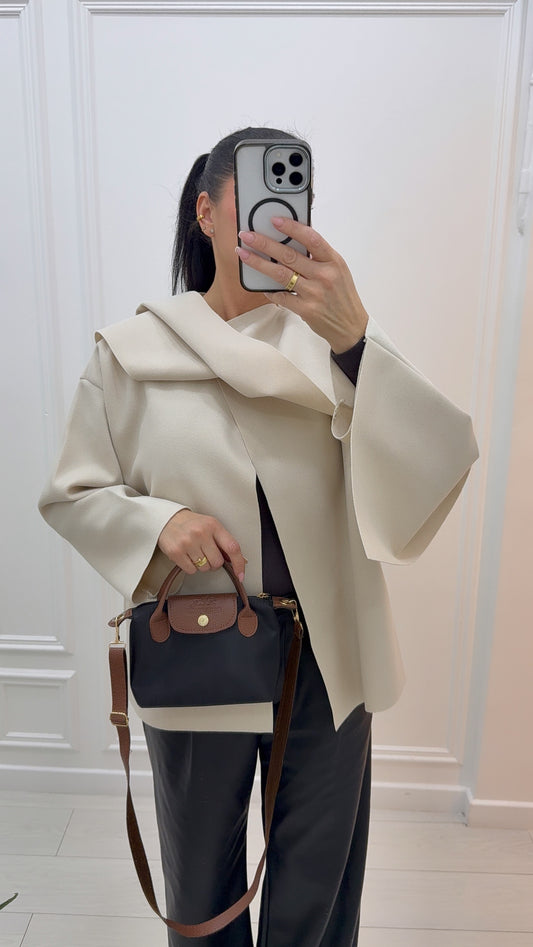 VESTE MANTEAU AVEC ÉCHARPE INTÉGRÉE