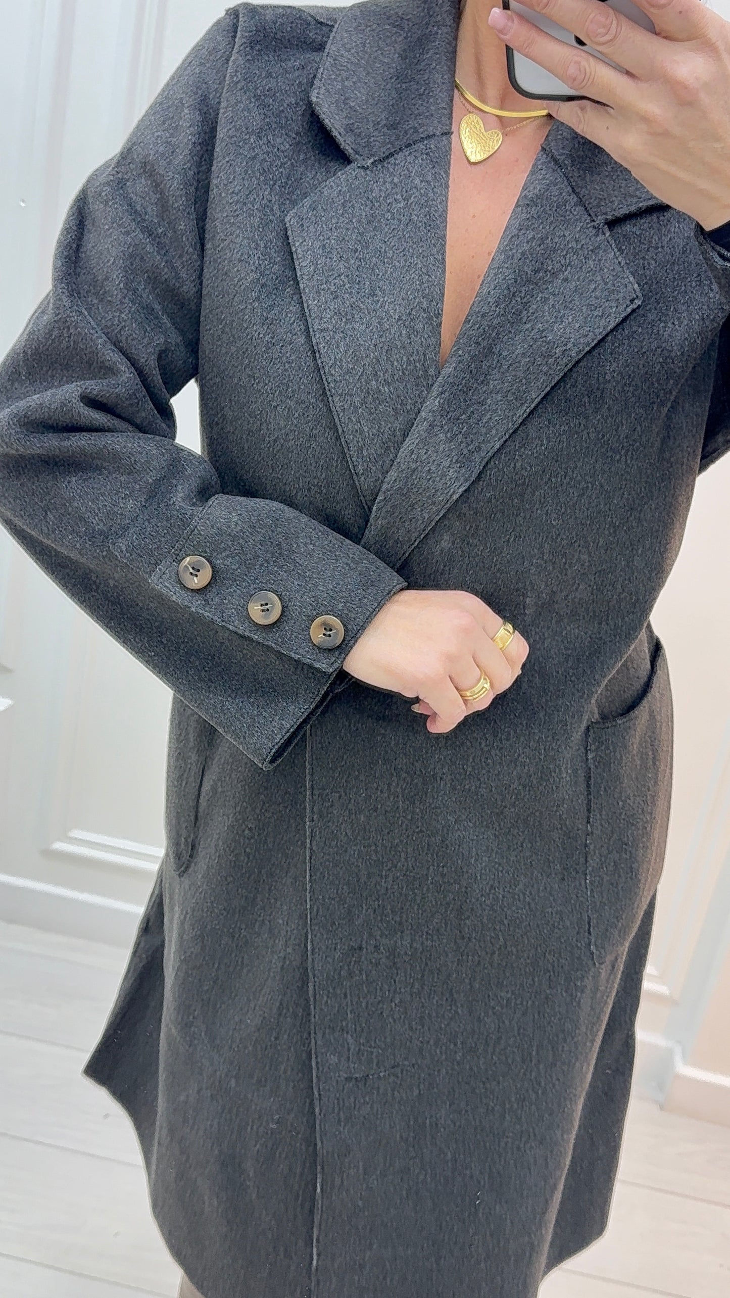 MANTEAU TRENCH FEUTRÉ ÉLÉGANCE INTEMPORELLE ET CONFORT GRIS CHINÉ