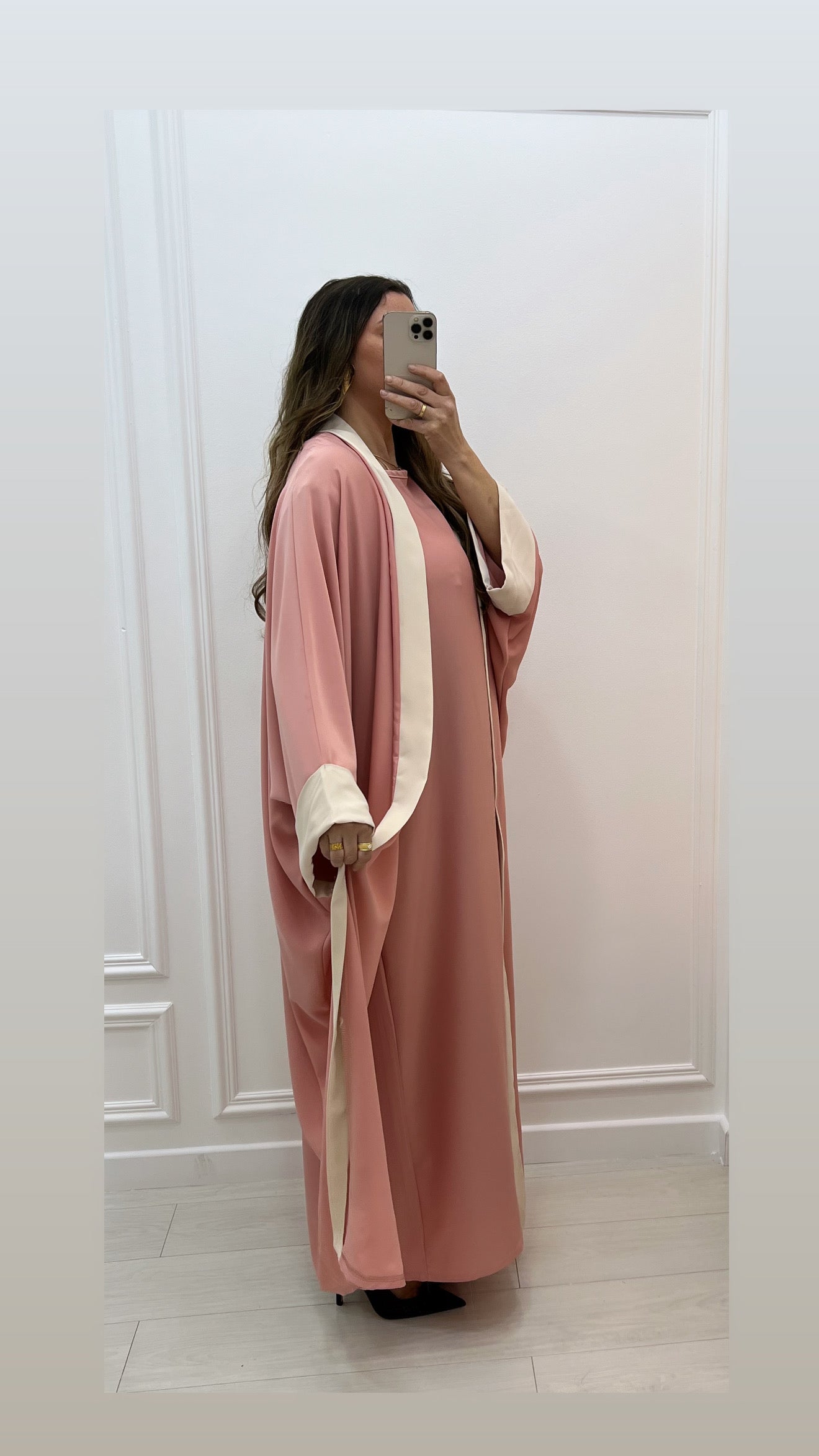 Abaya ample fluide 2 pièces robe + kimono à bordure beige