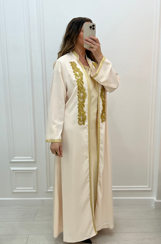 Kimono orient satiné crème broderie dorée