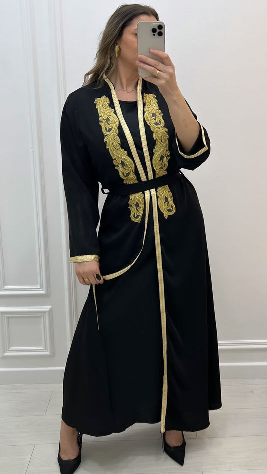 Kimono orient satiné noir broderie dorée